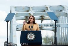 Kamala Harris alelnök válthatja Joe Bident demokrata jelöltként