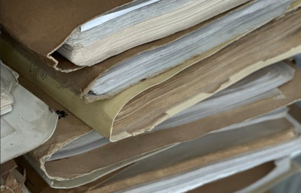 Negyvenéves adósság