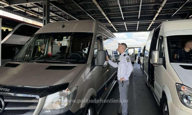 Legalább egy óra a várakozási idő Nagylaknál