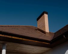 Hat méteres kandallókéménybe esett egy kisgyerek