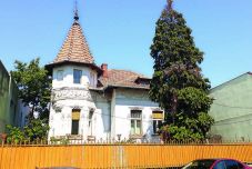 Elárverezik az egykori kommunista párt nagyváradi főtitkárainak lakását