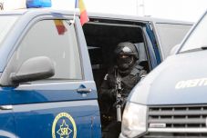 „Ellenőrizhetetlenek” a román titkosszolgálatok - állítja a brit történész 