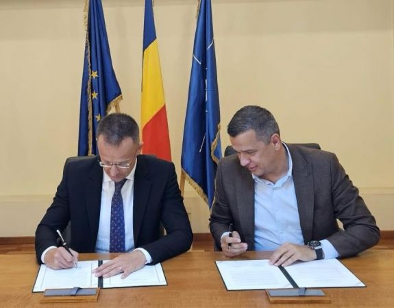 Román-magyar megállapodás: Szíjjártó szerint ez mindkét ország érdeke