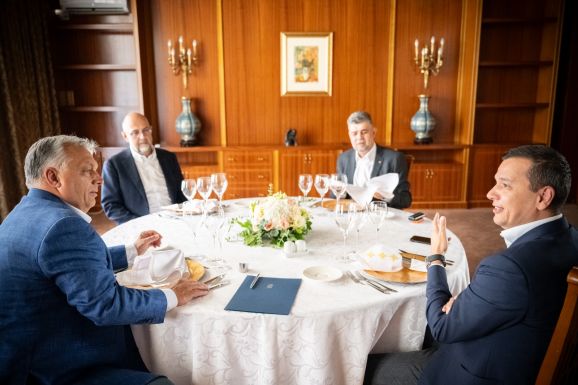 Magyar-román miniszterelnöki találkozó előzi meg Orbán Viktor tusványosi  előadását 