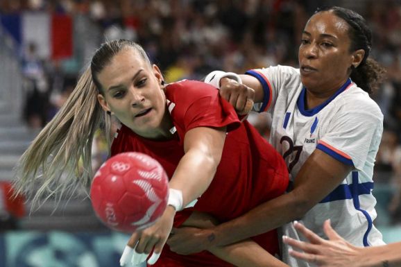 Női kézilabda: Franciák elleni vereséggel kezdtek a magyarok az olimpián