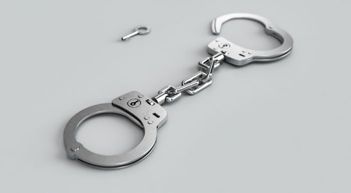 Letartóztattak két rendőrnőt – lefoglalt javakat loptak