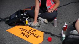 Felfüggesztették a frankfurti légi közlekedést: környezetvédelmi aktivisták betörtek a kifutópályára