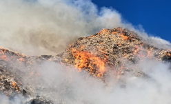 Még nem sikerült teljesen megszüntetni a tüzet a hulladéklerakóban