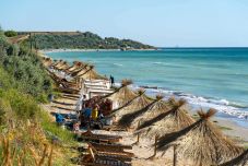 Így nyaralnak idén a romániaiak, már akik egyáltalán eljutnak