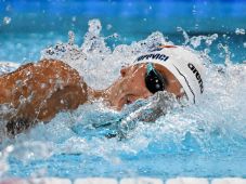 Elképesztő finálé: David Popovici bronzérmes 100 gyorson, a kínai favorit világcsúccsal nyert