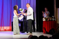 Díjátadó gálával zárta az ünnepi évadot a Szatmárnémeti Északi Színház Harag György Társulata