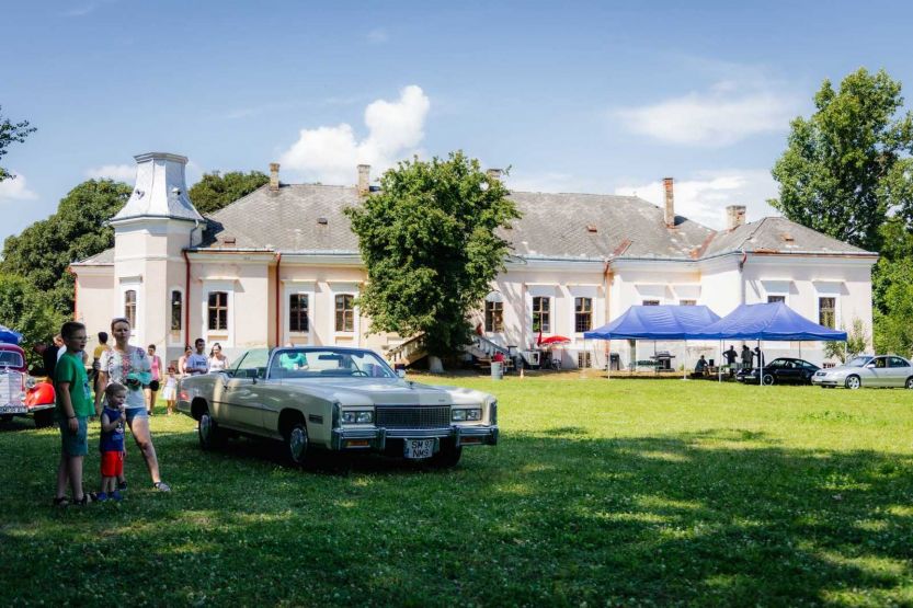 Újra megtelt élettel a sándorhomoki Kováts kúria