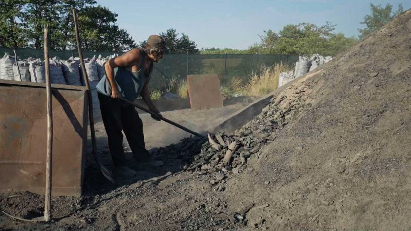 Erdély legjei: A farkaslaki szénégetők