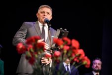 Beszédet mondhat szerdán a merénylet után lábadozó Robert Fico