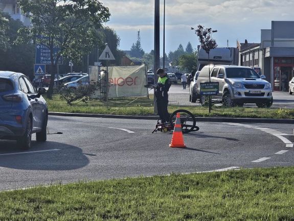 Körforgalomban ütöttek el egy kiskorú biciklist Sepsiszentgyörgyön