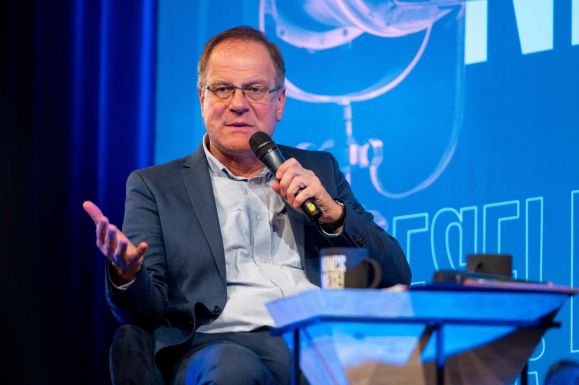 Navracsics Tibor: Nincs az az érv, amellyel ma magyar fiatalokat háborúba lehetne küldeni