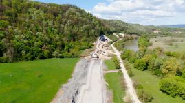 Lehetetlenséget ígért Grindeanu: idén nem fognak 160 km/órával száguldani a vonatok a dél-erdélyi fővonalon