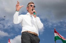 Magabiztosan győzött a Fidesz, 30 százalékon felüli eredménnyel zárhat a Tisza Párt - Szoros verseny Budapesten  