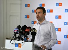 FRISSÍTVE – USR: lemondott Cătălin Drulă, Temesvár újrázó polgármestere, Dominic Fritz lehet az új pártelnök