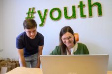 Egyetemista és pályakezdő gyakornokokat fogad Sepsiszentgyörgy önkormányzata