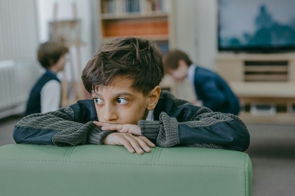 Egymilliárd dolláros hitelt venne fel a kormány az oktatáshoz való hozzáférés javítására