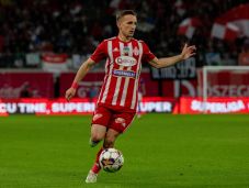 Miért engedi el Diószegi László Marius Ștefănescut?