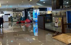 Ismét gondot okozott a vihar Kolozsváron: beázott a Iulius Mall, járhatatlanná váltak az utak