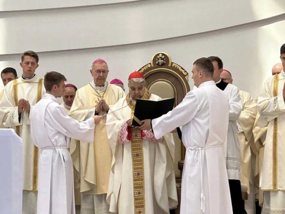 Boldoggá avattak egy, a kommunisták által meggyilkolt katolikus papot