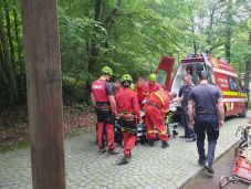 Akcióban a hegyimentők: tizenkét személyen segítettek 24 óra alatt