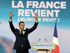 „Tiszta többséget