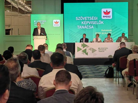 FRISSÍTVE – SZKT: az RMDSZ a júniusi eredmények megismétlésére készül az őszi választásokon