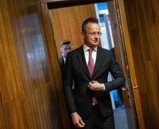 Szijjártó Péter: újabb nonszensz vád Magyarországgal szemben
