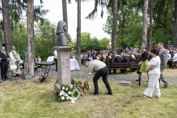 Szentkereszty Stephanie-re emlékeztek Kézdivásárhelyen