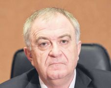 Elképesztő összeget keres a legjobban fizetett állami alkalmazott