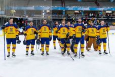 FRISSÍTVE: Bravúros hokivébét zárt Románia, Magyarország feljutott a világelitbe