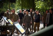 Zelenszkij is körözési listára került Oroszországban