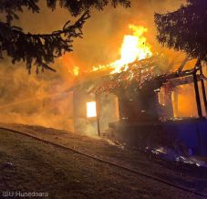 Porig égett egy magánház Hunyad megyében