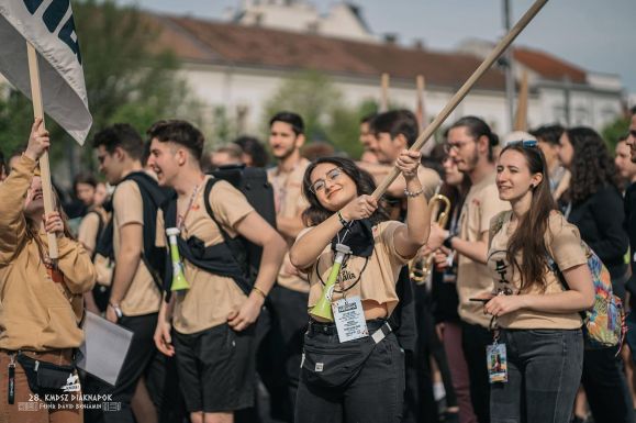 Rekordszámú csapattal rajtol a kolozsvári egyetemisták megarendezvénye – Kezdődnek a KMDSZ Diáknapok