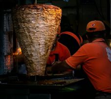 Drágállják a kebabot a németek – állami beavatkozást, ársapkát követelnek