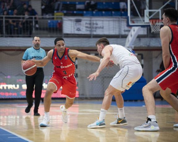 Nagyvárad versus Kolozsvár, idén is egymásra találtak a riválisok a döntőben