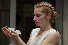 A debreceni Deszka Fesztiválon szerepel a kolozsvári színház Édes Anna című előadása