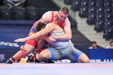 Ötödikes korától egyedül kellett helytállnia, sok áldozatot vállalt a birkózásért a nagykendi Csipkés Balázs