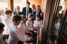 Újabb mérföldkő a magyar oktatásban: bölcsődét avattak Nagybányán