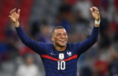 Kylian Mbappé elköszönt a PSG-től