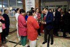 Rafila: a betegek ápolása és gyógyulása nagymértékben az orvosi asszisztenseken múlik