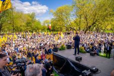 AUR: az ellenség az RMDSZ, amely egy „ronda, soviniszta kreálmány”