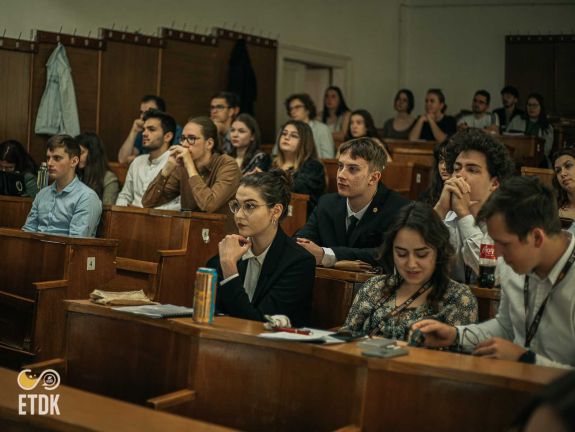 Kezdődik a 27. Reál– és Humántudományi Erdélyi Tudományos Diákköri Konferencia