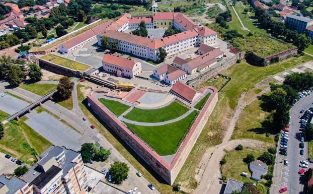 A nagyváradi várban tartja meg a partiumi kampányhajrát az RMDSZ