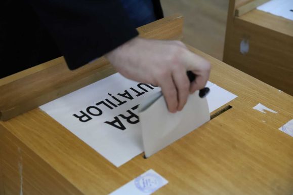 Választási részvételre buzdítanak a katolikus püspökök