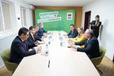 Bóka János Bukarestben: fontos, hogy a magyarságnak erős képviselete legyen az Európai Parlamentben